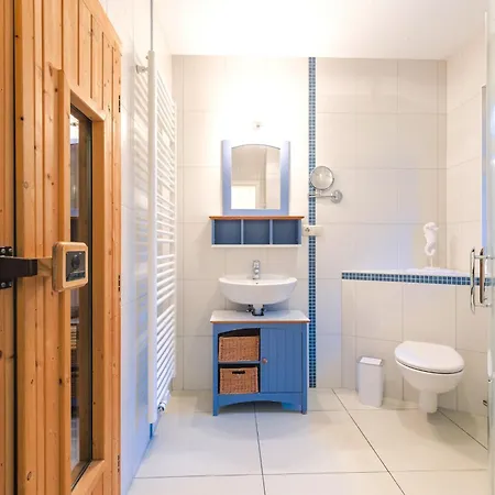 Haus Silbermoewe * זינקסט