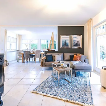 Haus Silbermoewe